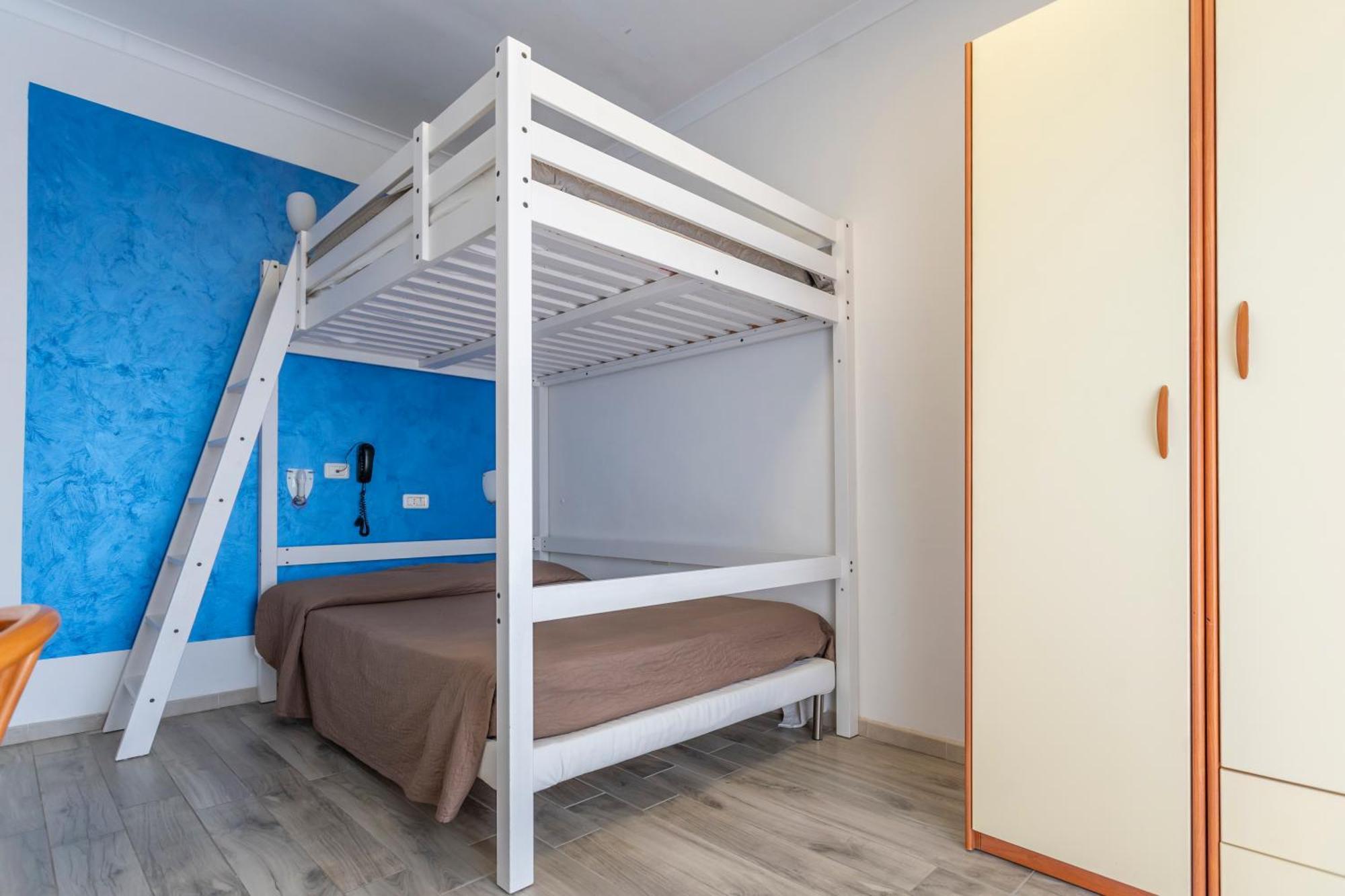 Hotel Viking Rimini Esterno foto