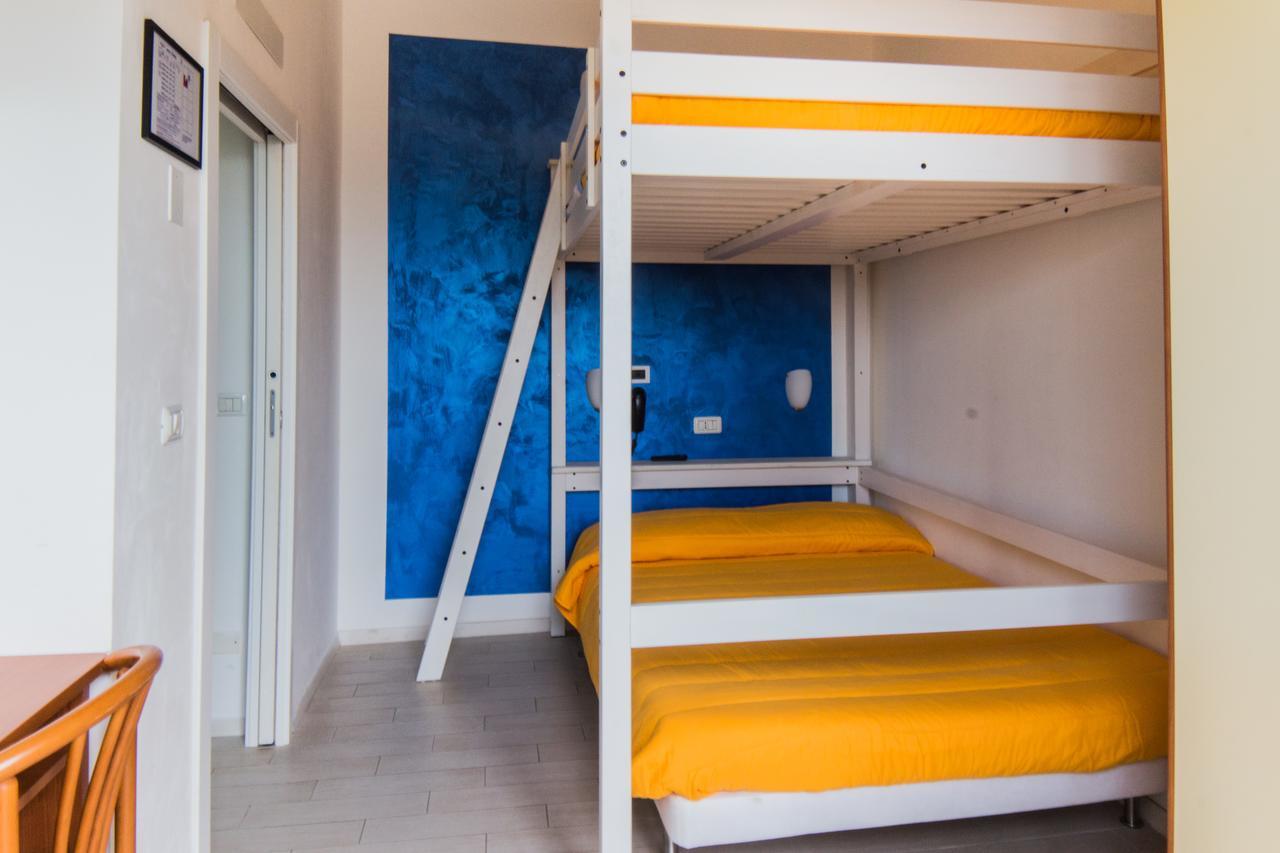 Hotel Viking Rimini Esterno foto